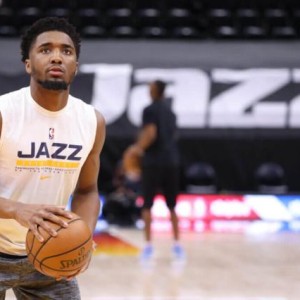 球速体育官方网站-米切尔计划季后赛首战复出 爵士期待重回完全体